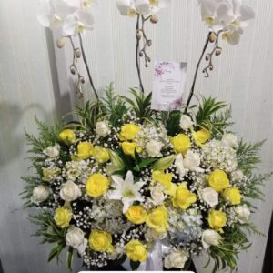 Bunga meja segar kuning putih untuk dekorasi rumah